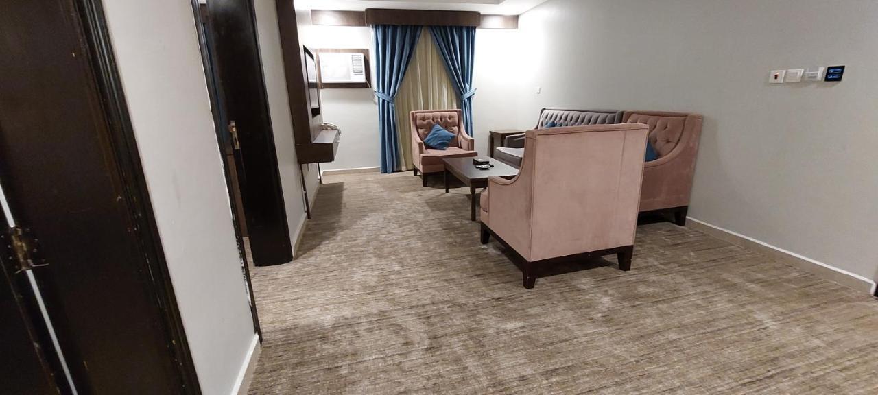 همم للوحدات السكنية - الرحيلي Jeddah Al Kura Luaran gambar