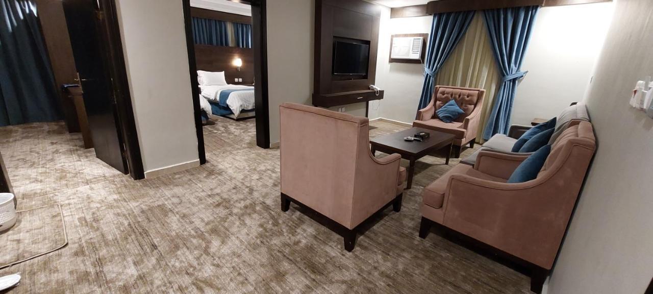 همم للوحدات السكنية - الرحيلي Jeddah Al Kura Luaran gambar