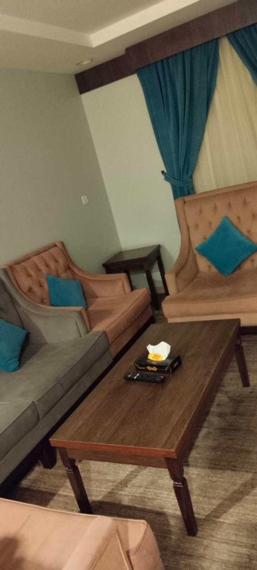 همم للوحدات السكنية - الرحيلي Jeddah Al Kura Luaran gambar